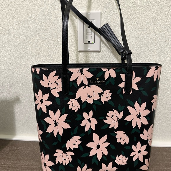 kate spade Handbags - Kate Spade Floral Black and Pink Tote